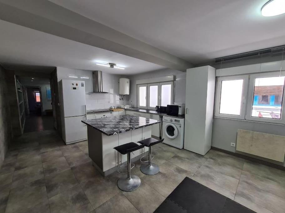 A Un Paso De La Playa, Amplio Apartamento Gijón Exterior foto